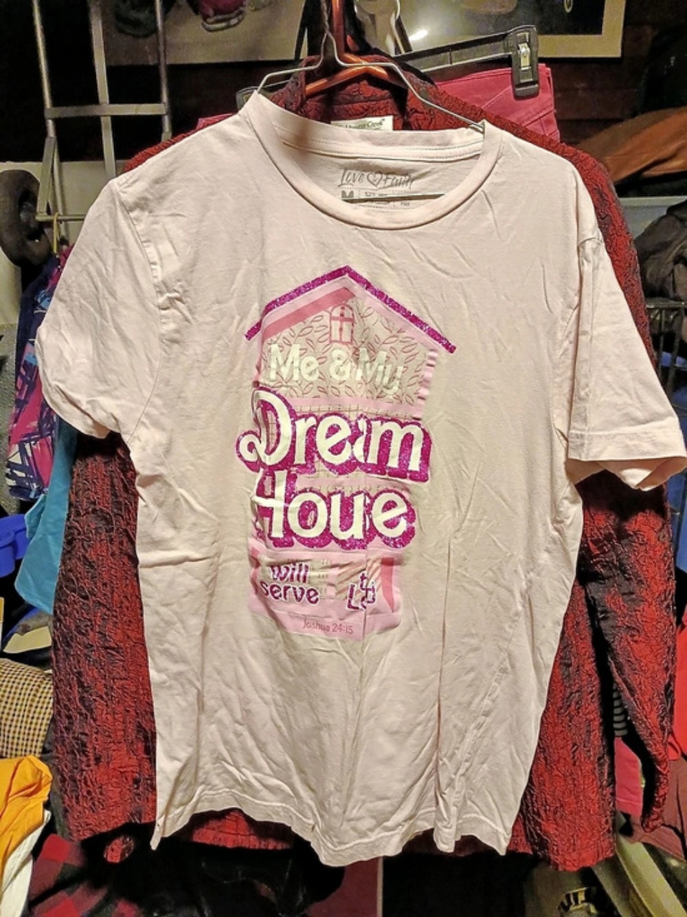 Love in Faith Graphic Short Sleeve Tee in White & Pink